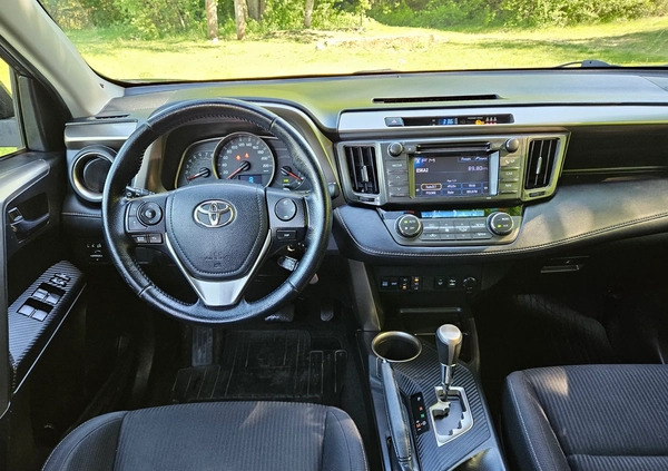 Toyota RAV4 cena 67900 przebieg: 163000, rok produkcji 2013 z Warszawa małe 211